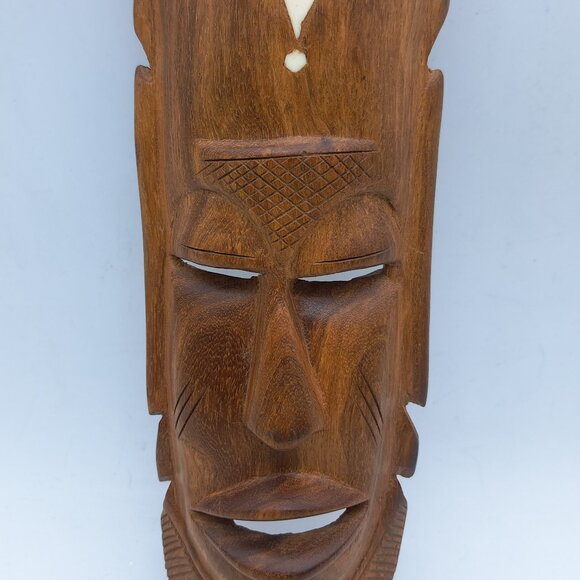 Wood Indonesian Tribal Mask - Picture 9 of 11